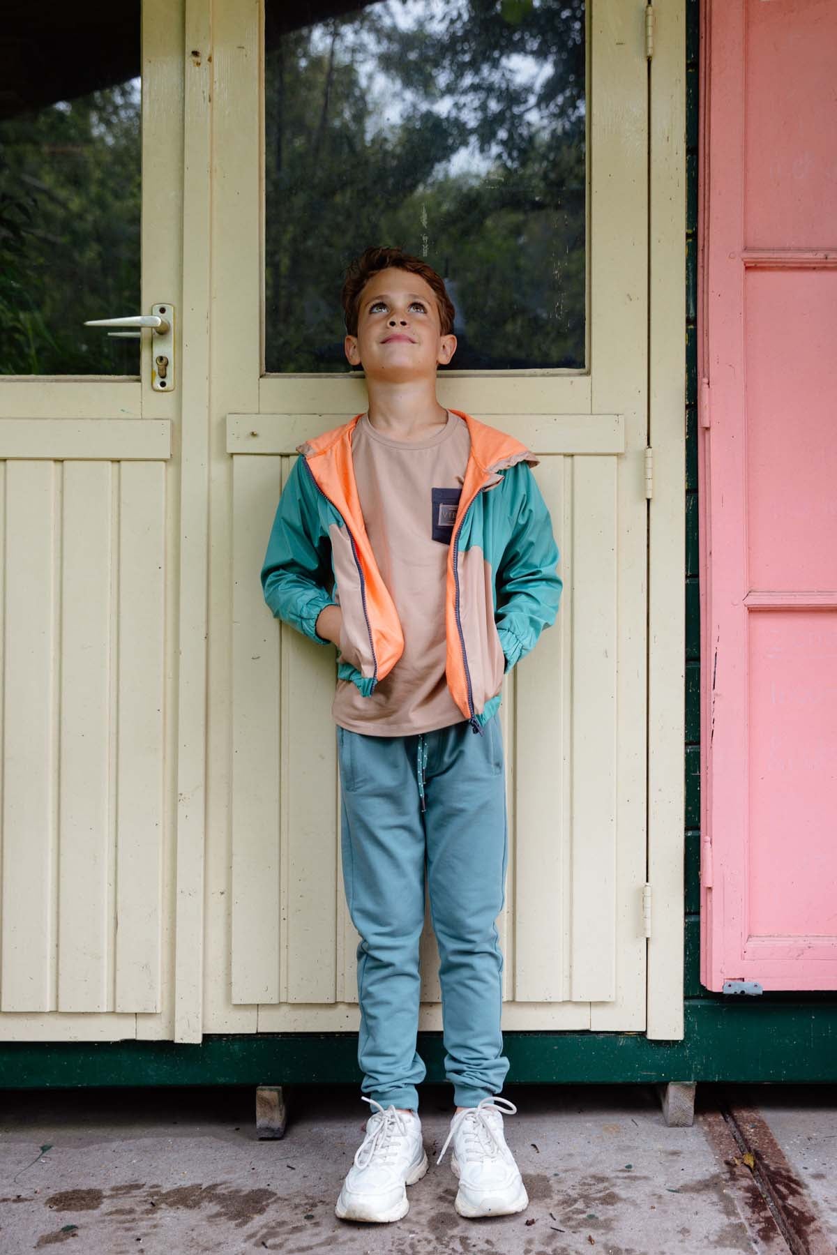 SHORTSLEEV | Dark Sand