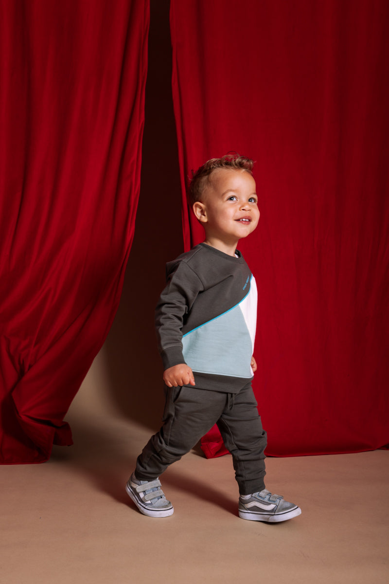 Sweater donkergrijs | Dark Grey